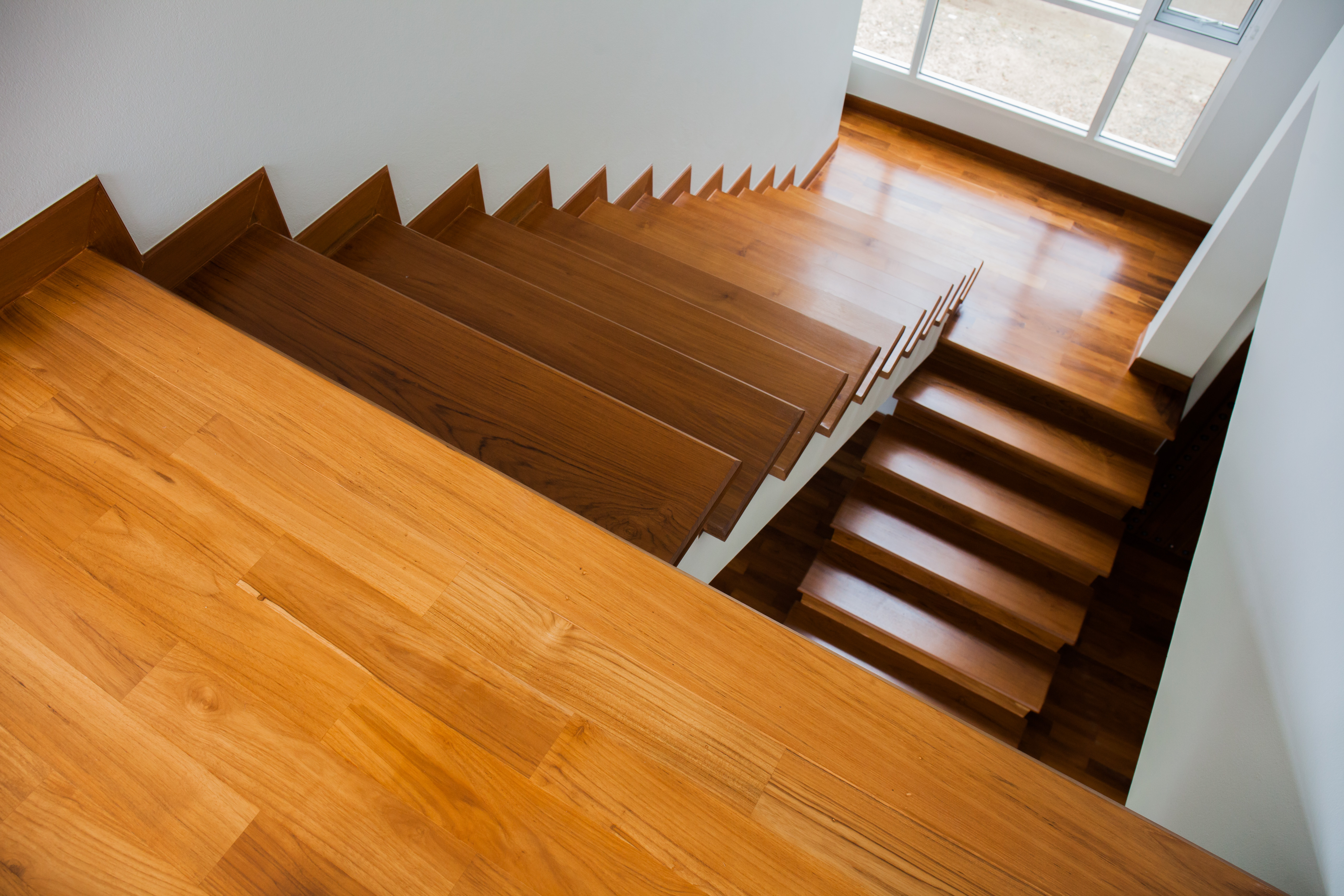 Gradini per scale interne. Il legno migliore per la vostra scala